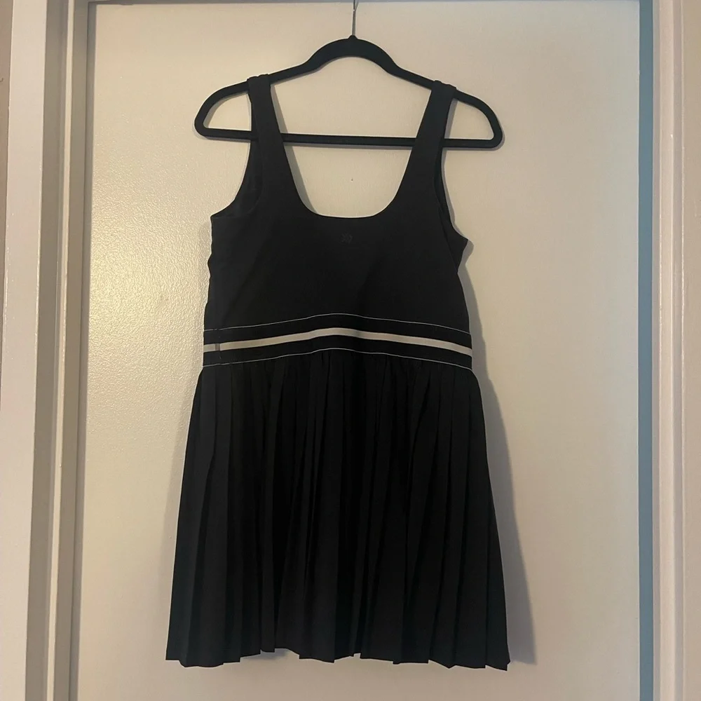 All in Motion Pleated Tennis Dress/Skort - Picture 3 of 7